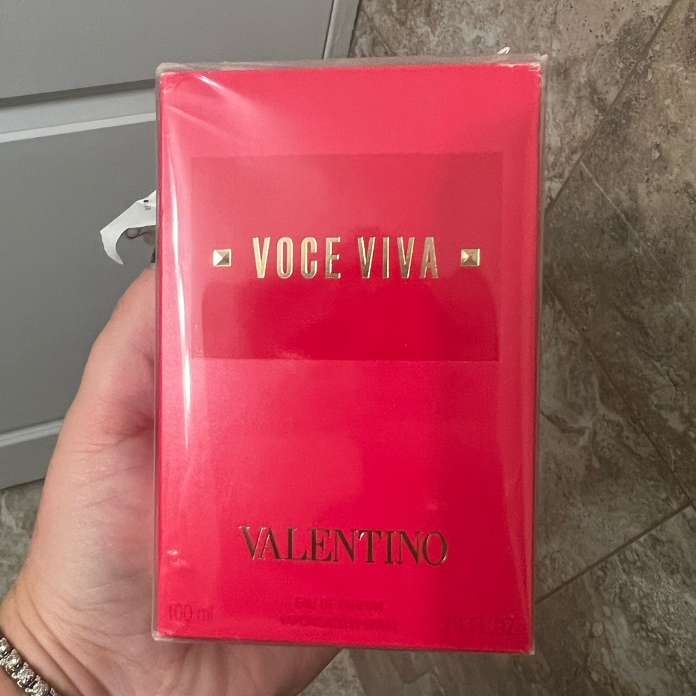 🆕Valentino Voce Viva Perfume 3.4oz